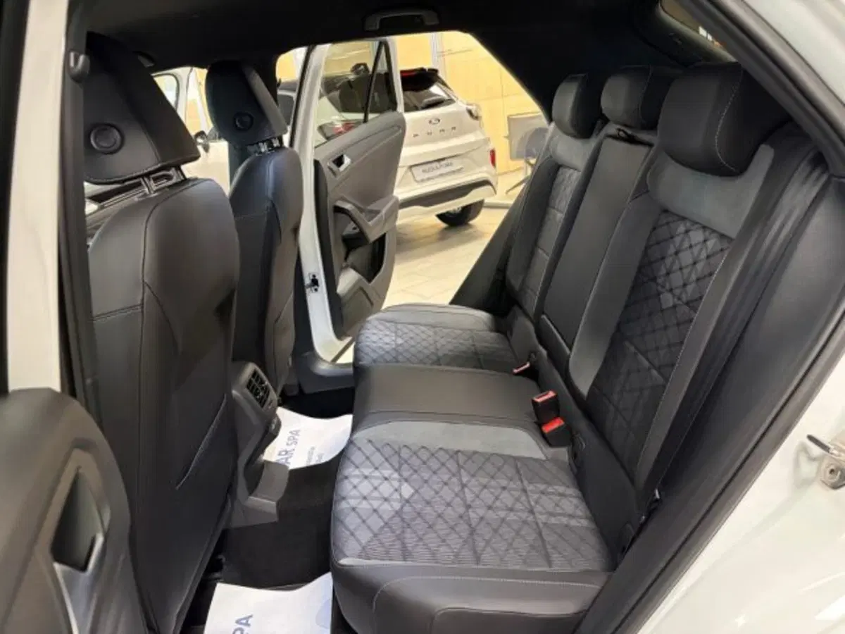 Volkswagen T-Roc usata a Cuneo (14)