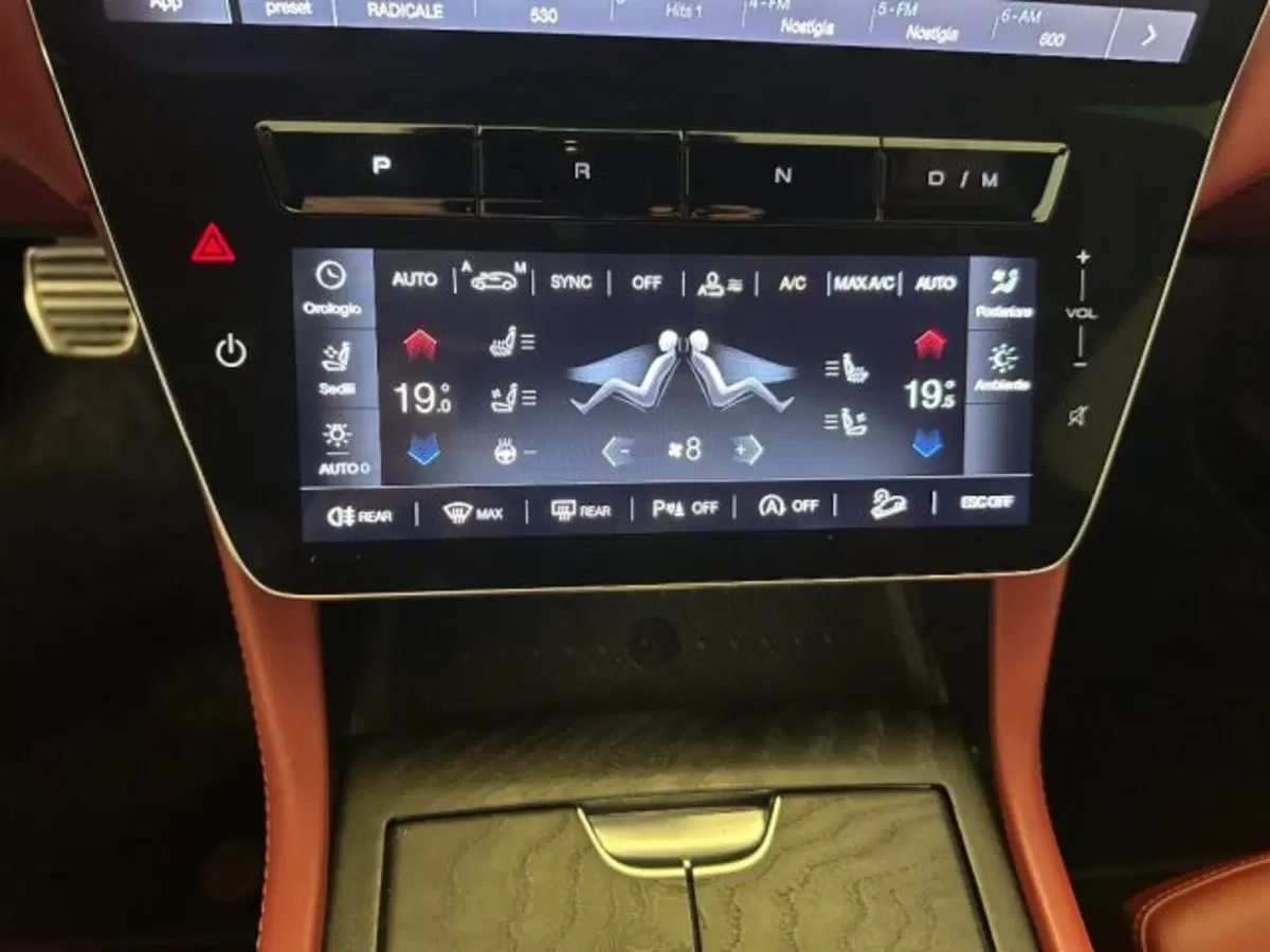 Maserati Grecale usata a Cuneo (14)