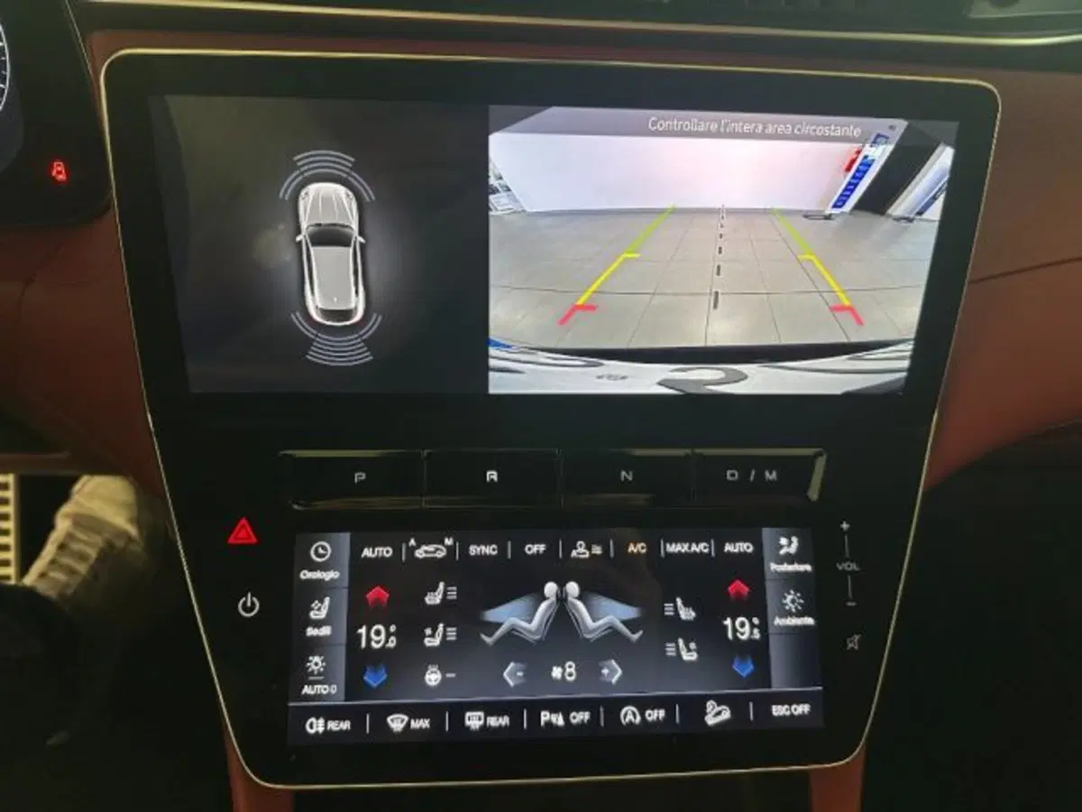 Maserati Grecale usata a Cuneo (16)