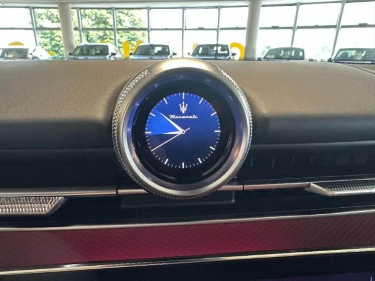 Maserati Grecale usata a Cuneo (18)