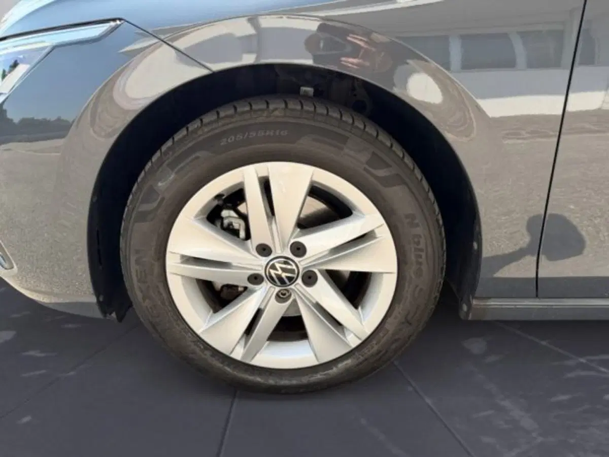Volkswagen Golf Variant usata a Treviso (17)