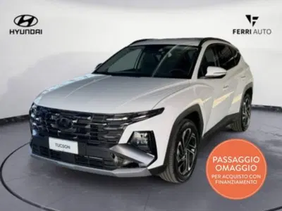 Hyundai Tucson 1.6 hev Xtech 2wd auto nuova a Villorba