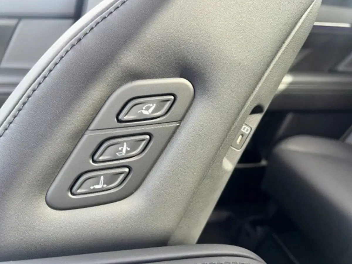 Hyundai Santa Fe nuova a Treviso (14)