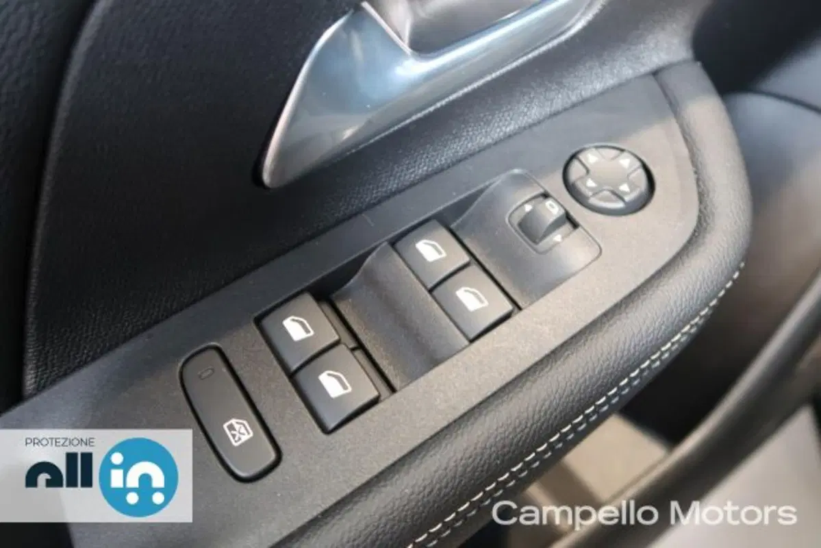 Opel Mokka nuova a Venezia (12)