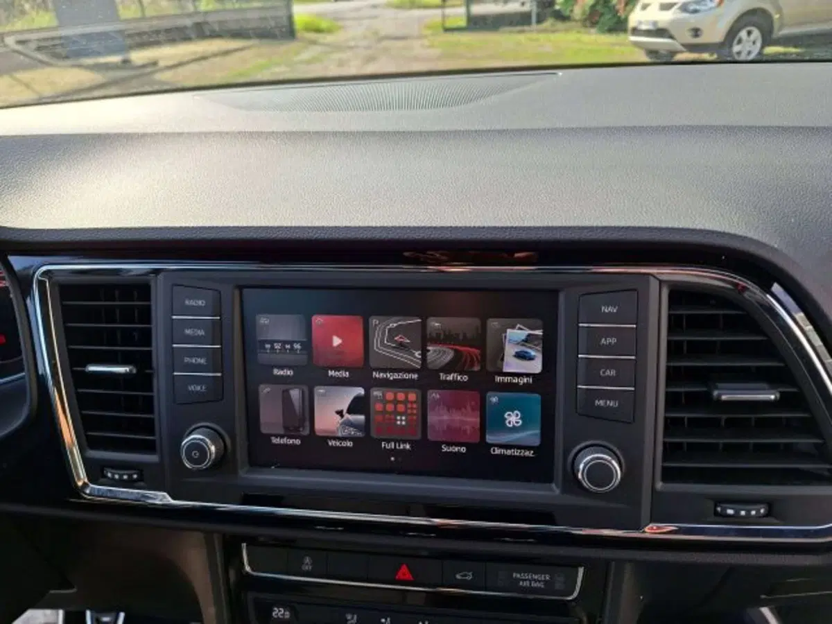 SEAT Ateca usata a Como (12)