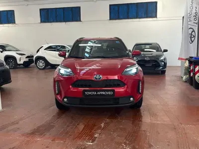 Toyota Yaris Cross Trend fwd 115cv e-cvt del 2023 usata a Carpi