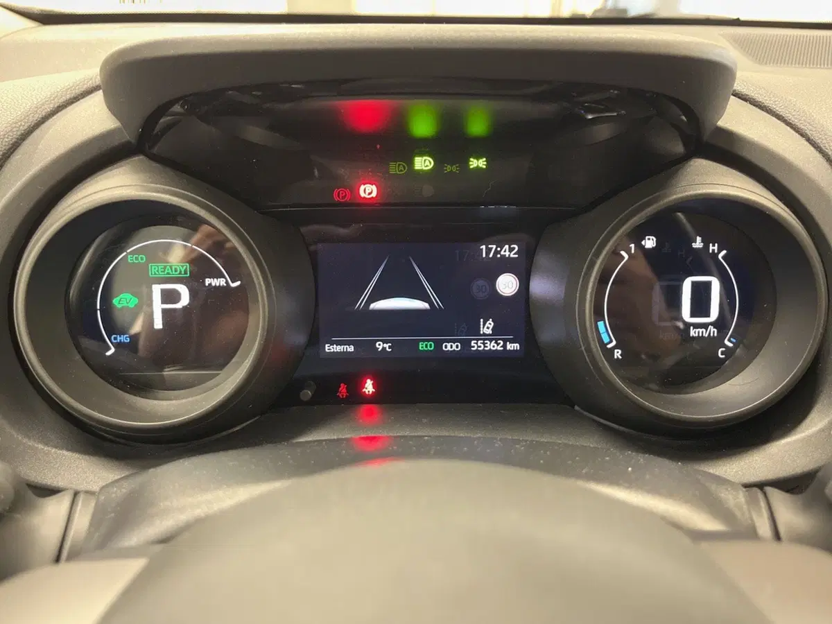 Toyota Yaris usata a Modena (13)
