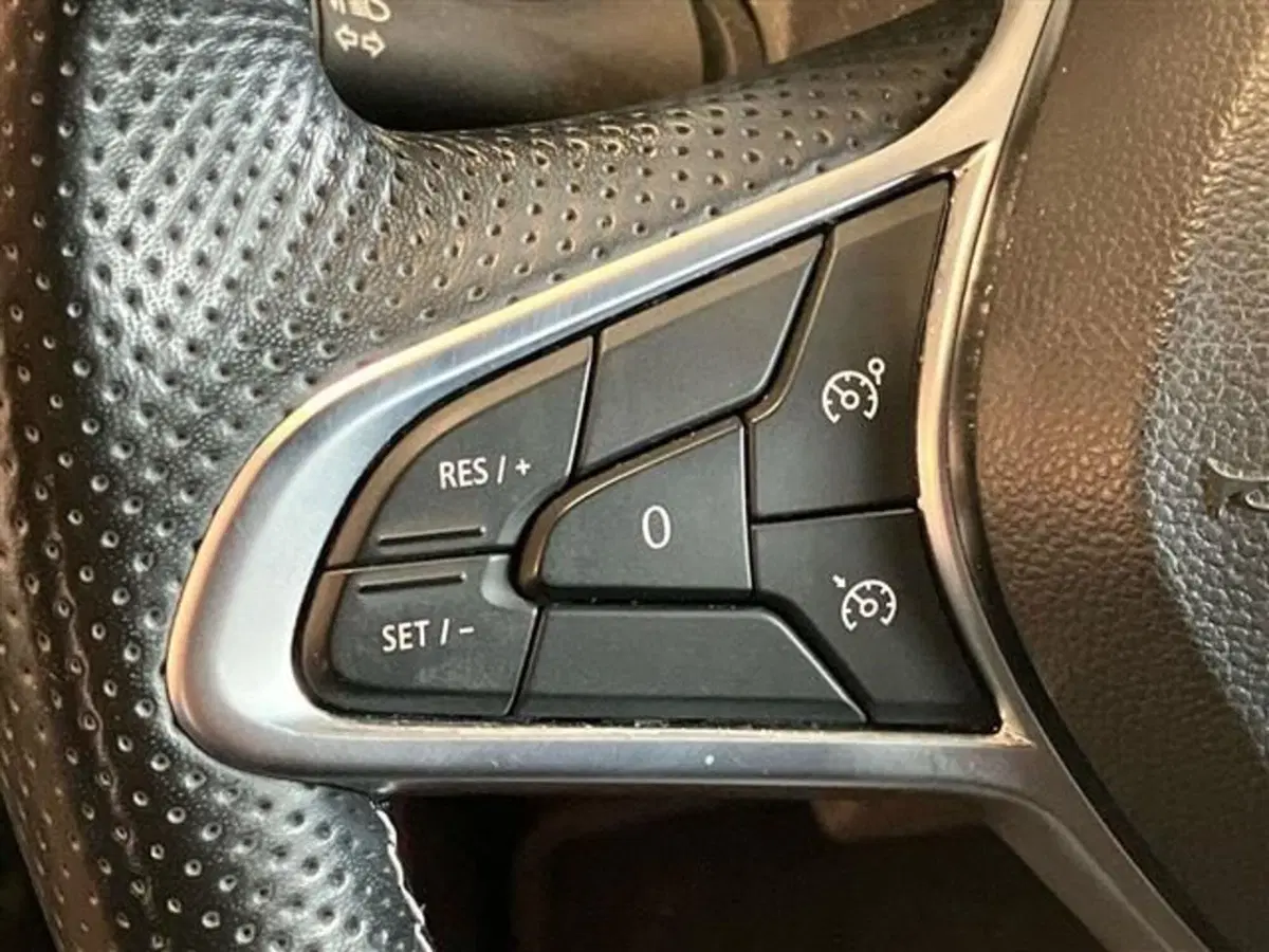 Renault Clio usata a Como (17)