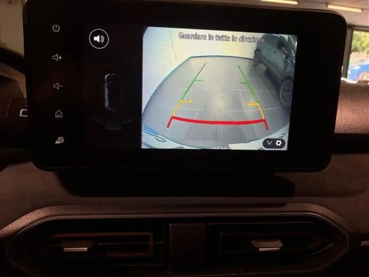 Dacia Jogger usata a Como (13)