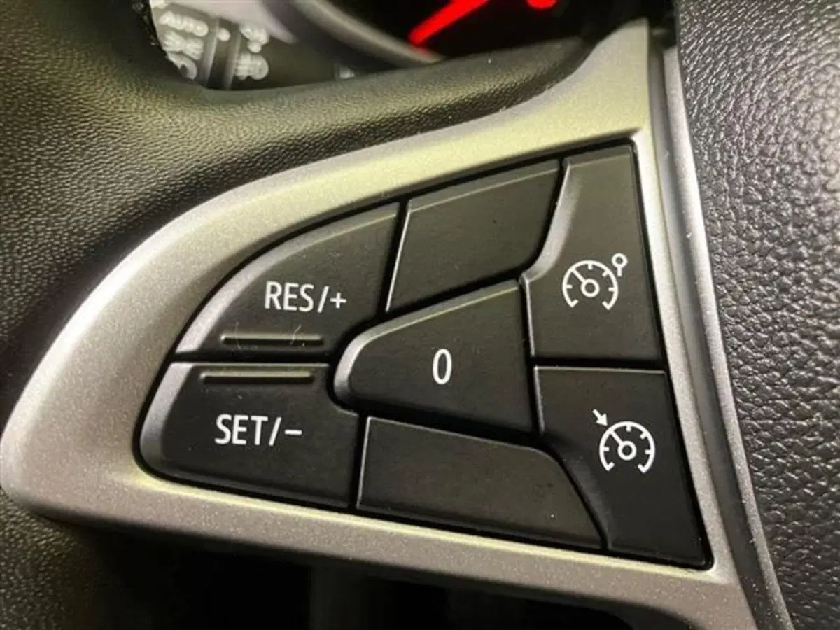 Dacia Jogger usata a Como (17)