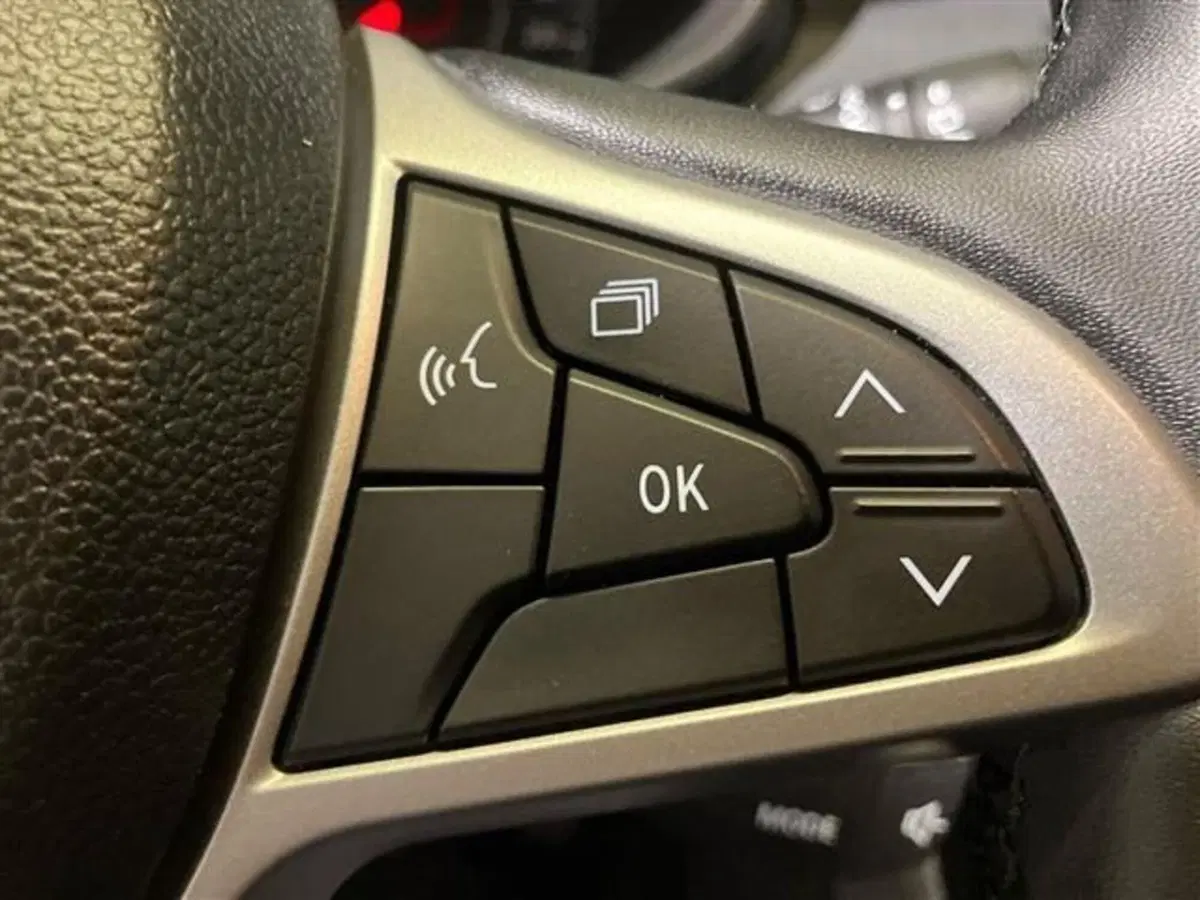 Dacia Jogger usata a Como (18)