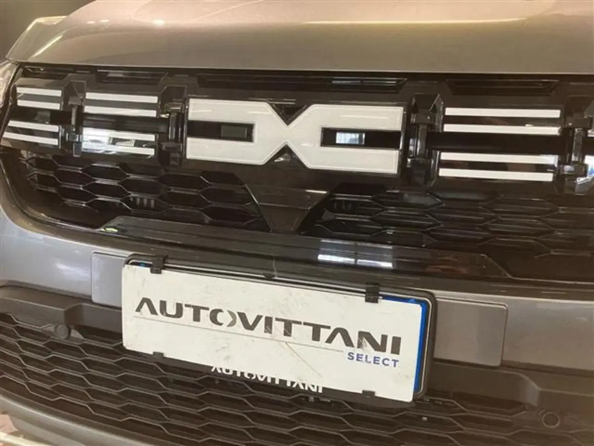 Dacia Jogger usata a Como (19)