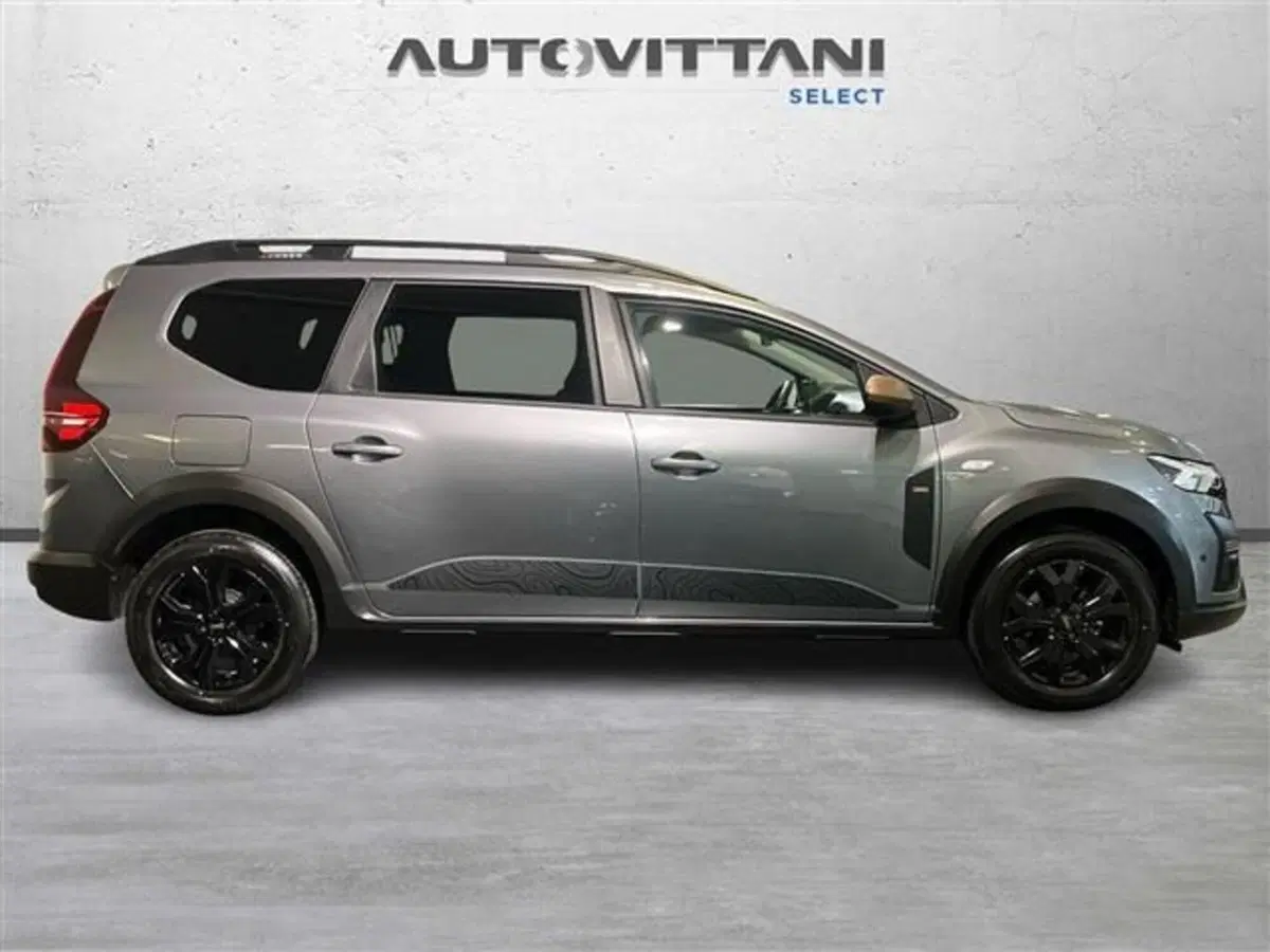Dacia Jogger usata a Como (6)