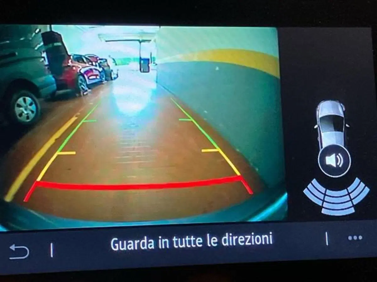 Renault Clio usata a Como (13)