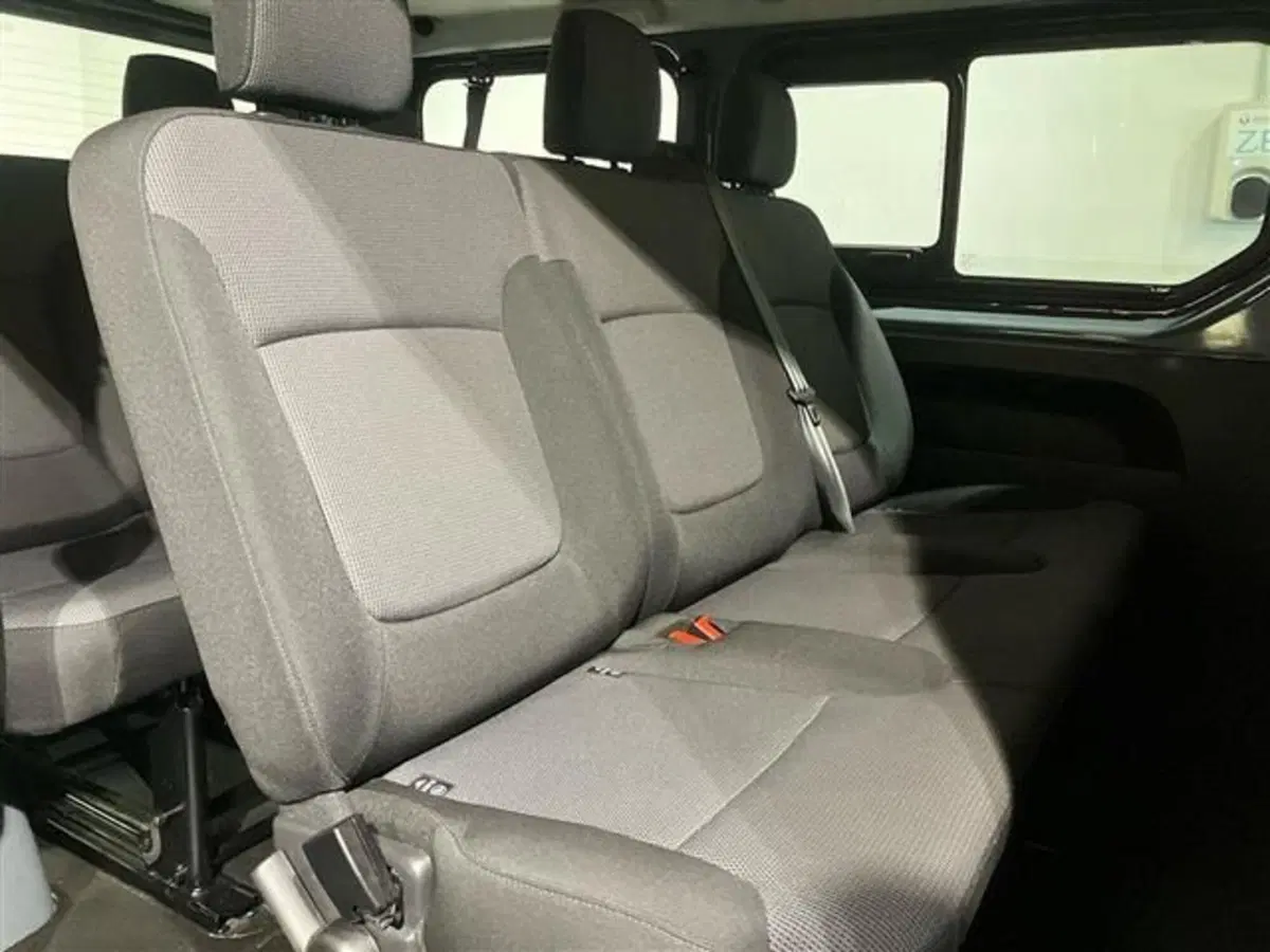 Renault Trafic Furgone usata a Como (10)
