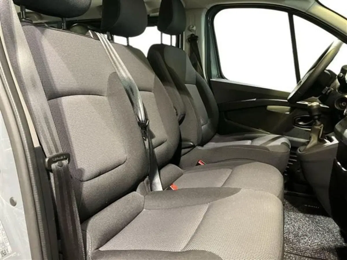 Renault Trafic Furgone usata a Como (12)