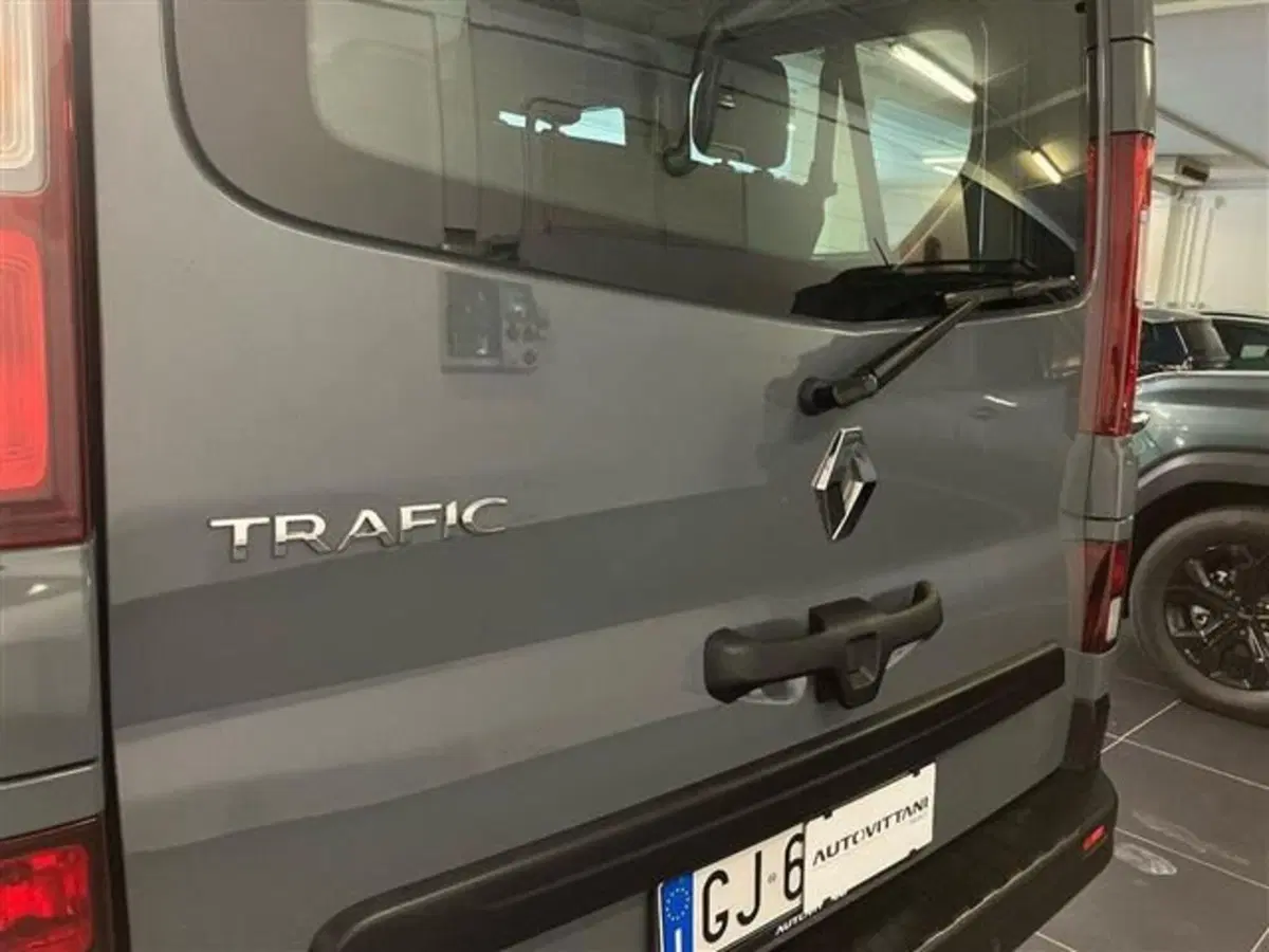 Renault Trafic Furgone usata a Como (19)