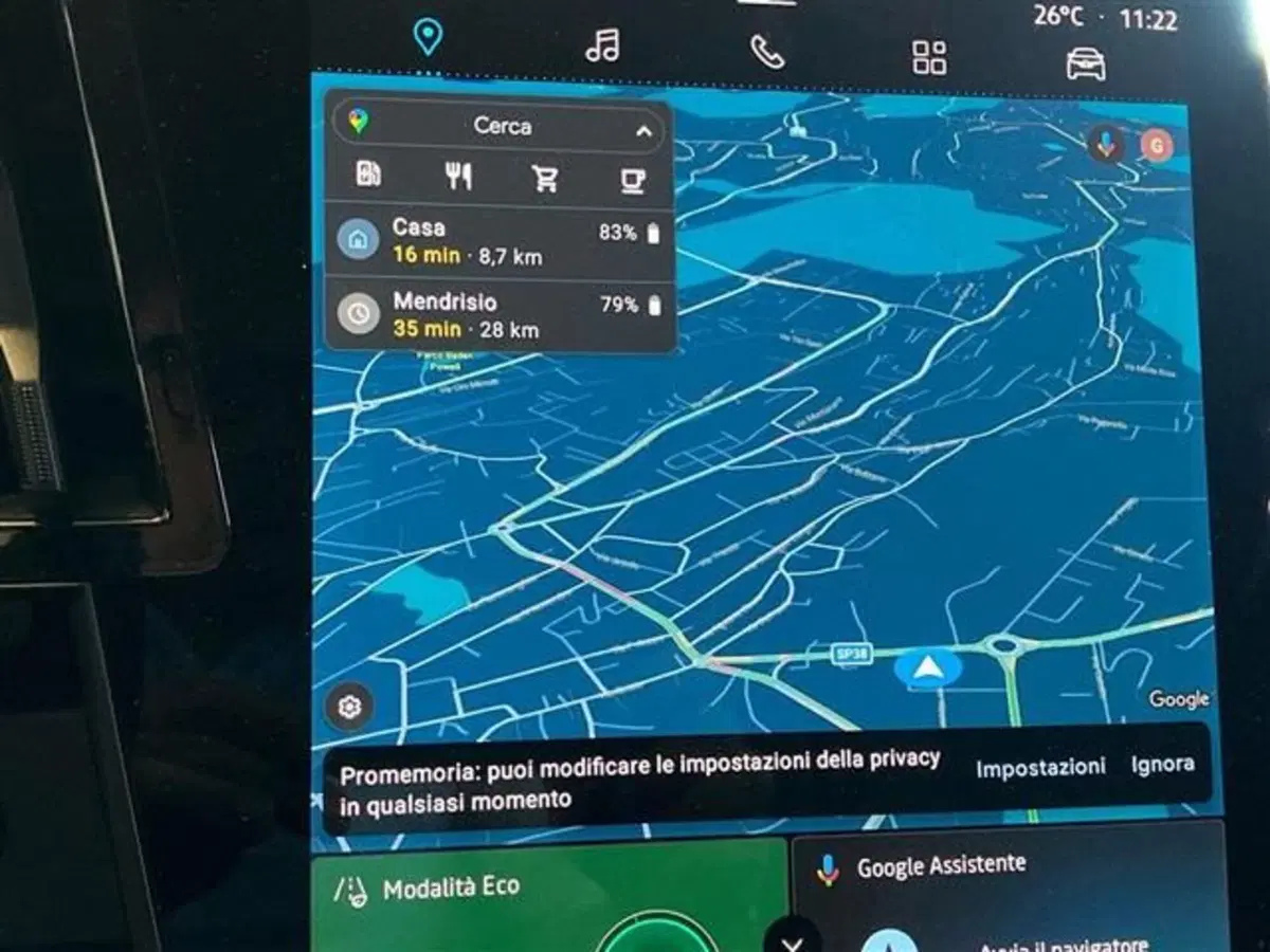 Renault Megane E-Tech Electric usata a Como (14)