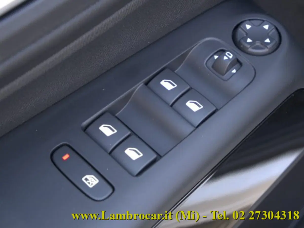 Citroen C5 Aircross usata a Milano (20)