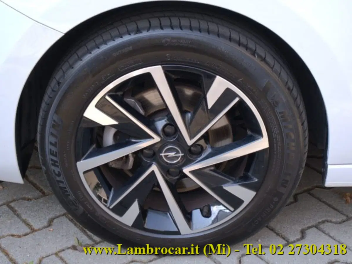 Opel Corsa usata a Milano (14)