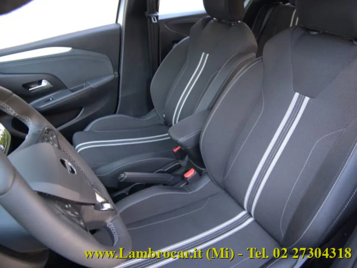 Opel Corsa usata a Milano (4)