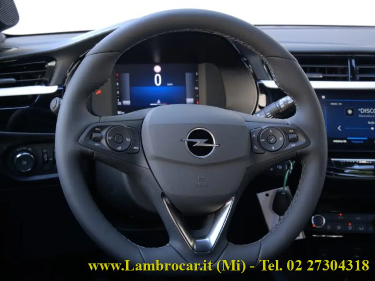 Opel Corsa usata a Milano (6)