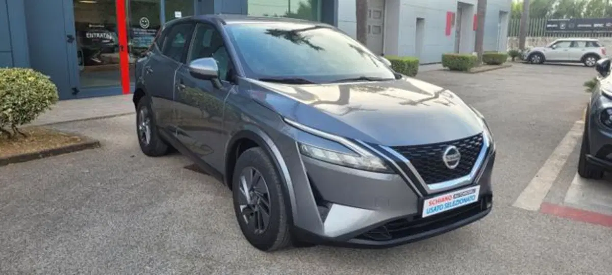 Nissan Qashqai usata a Napoli