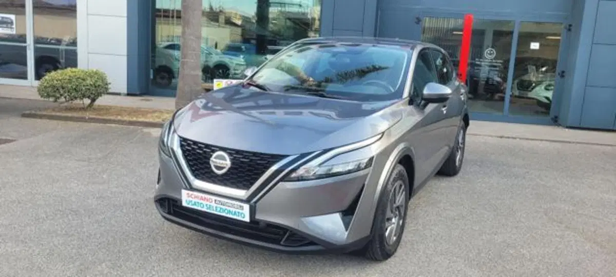 Nissan Qashqai usata a Napoli (2)
