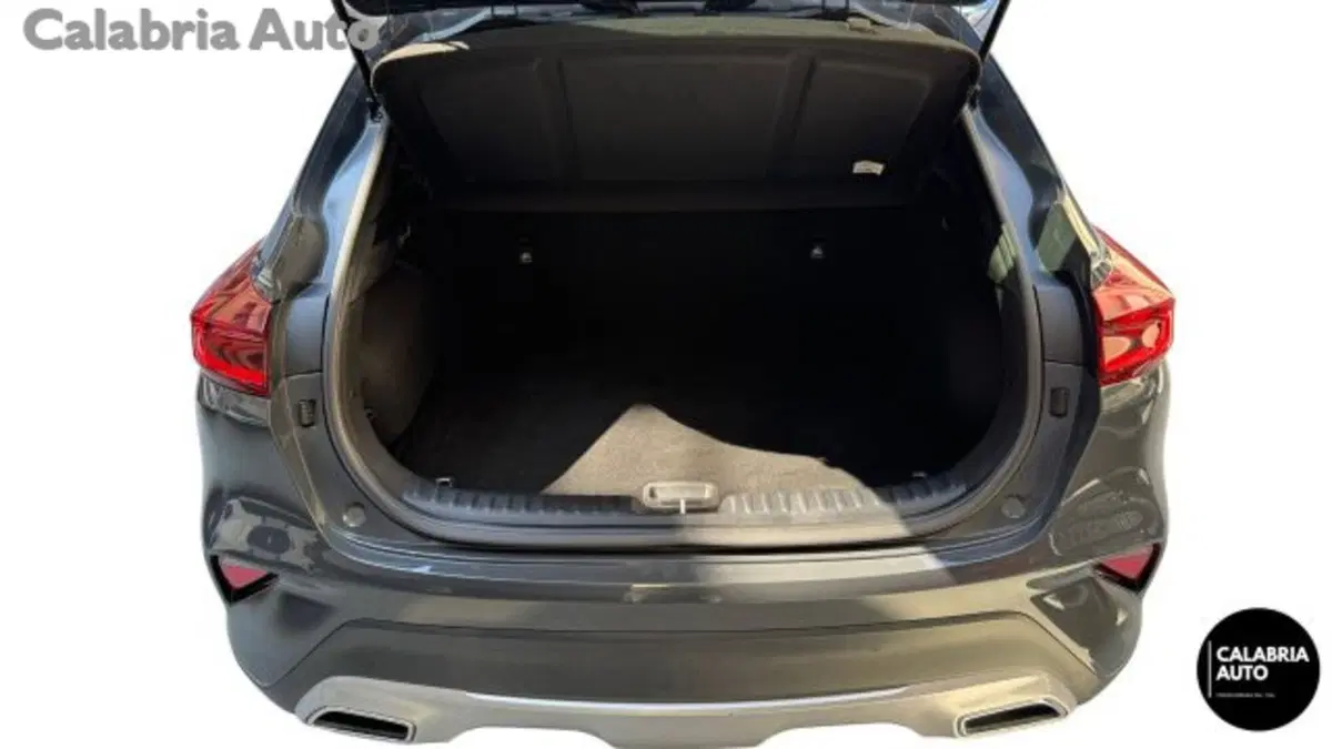 Kia XCeed usata a Reggio Calabria (5)
