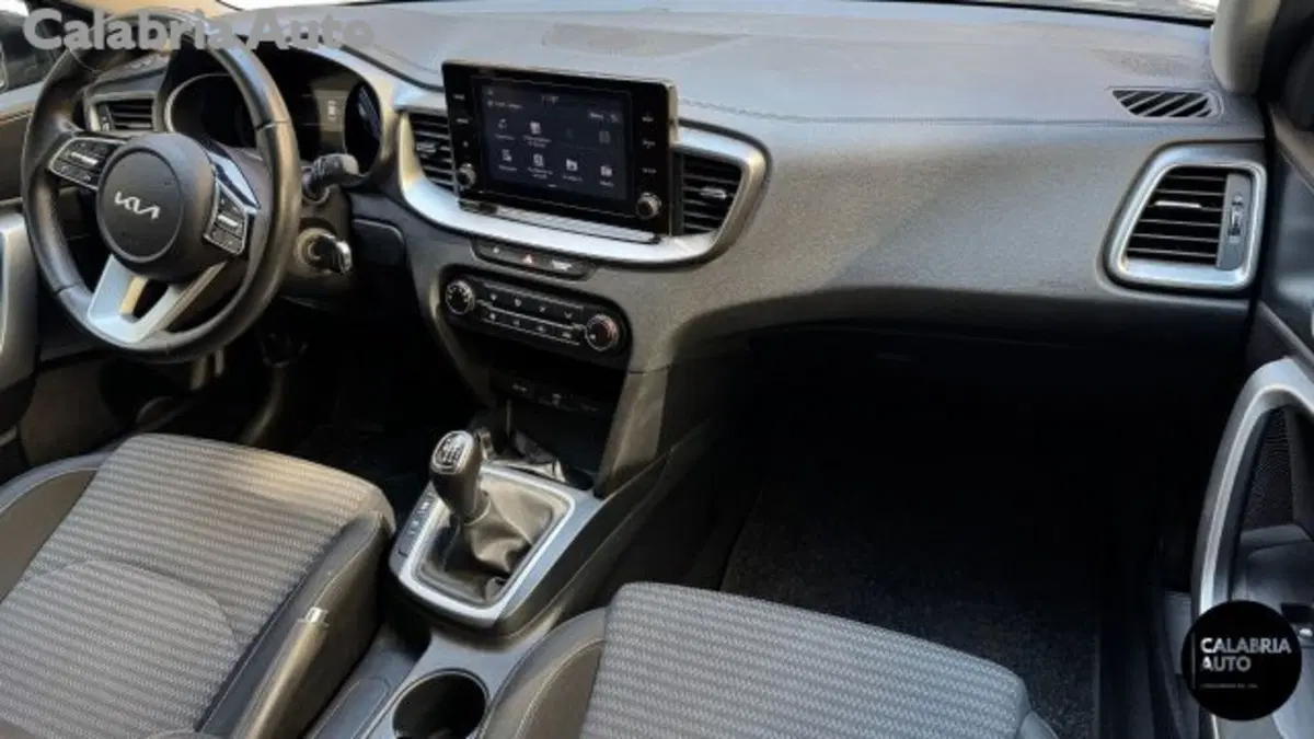 Kia XCeed usata a Reggio Calabria (9)