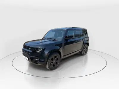 Land Rover Defender 110 3.0d i6 mhev X-Dynamic SE awd 200cv auto del 2023 usata a Modena