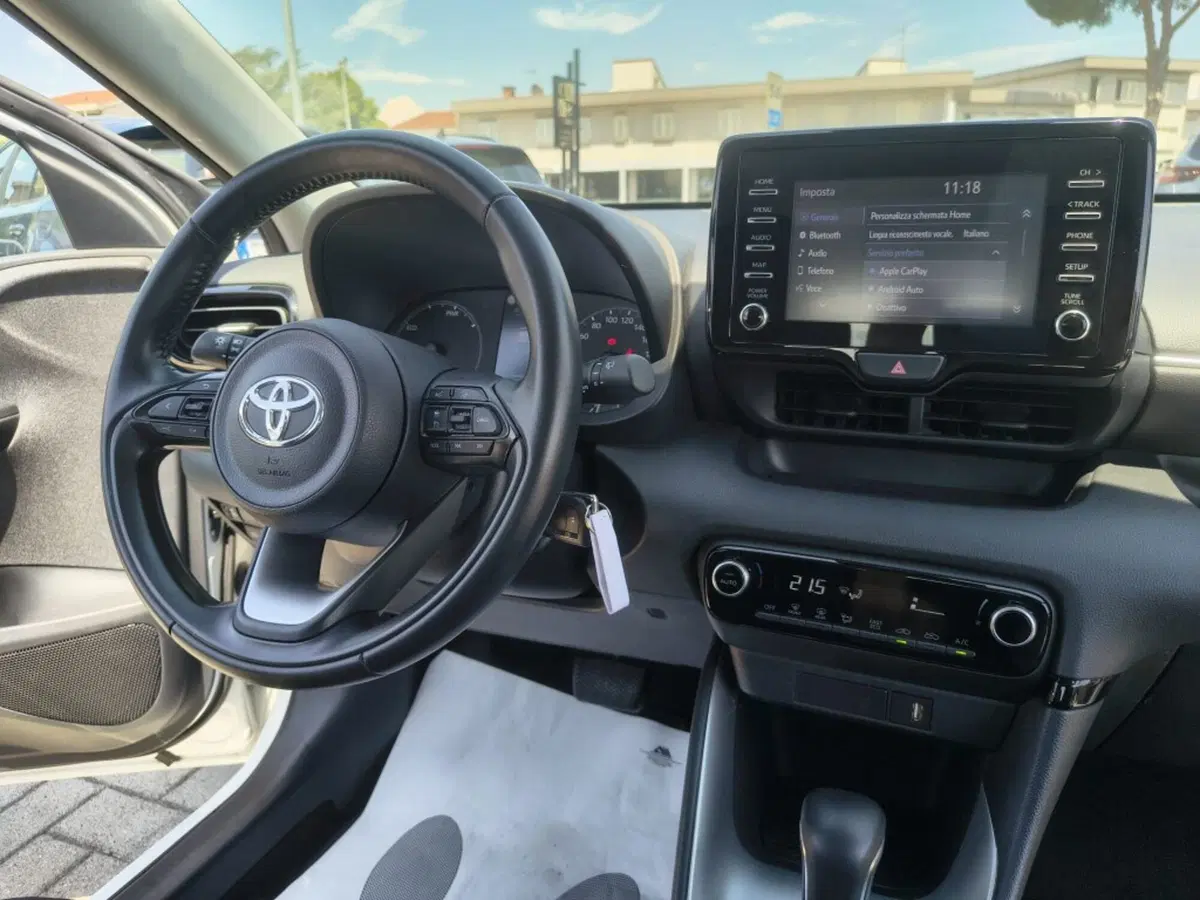 Toyota Yaris usata a Firenze (17)