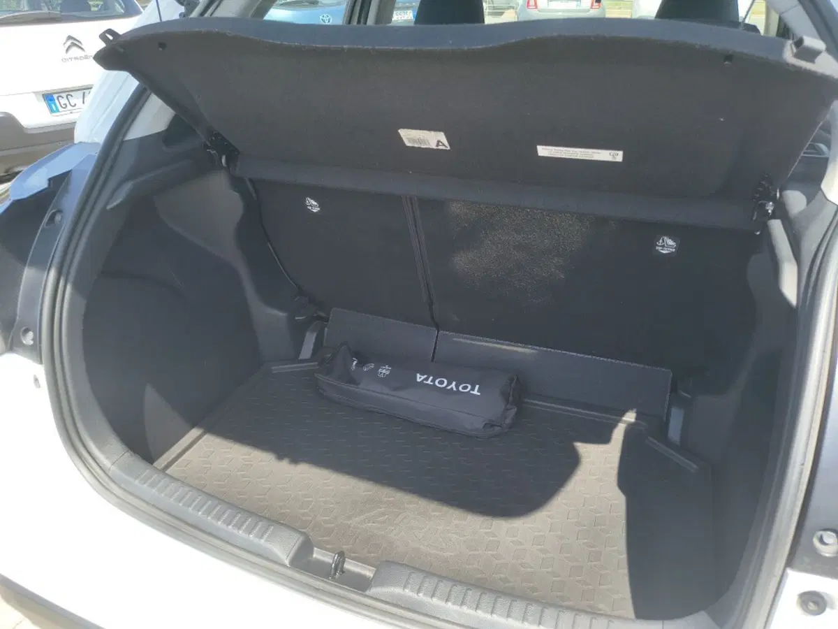 Toyota Yaris usata a Firenze (18)