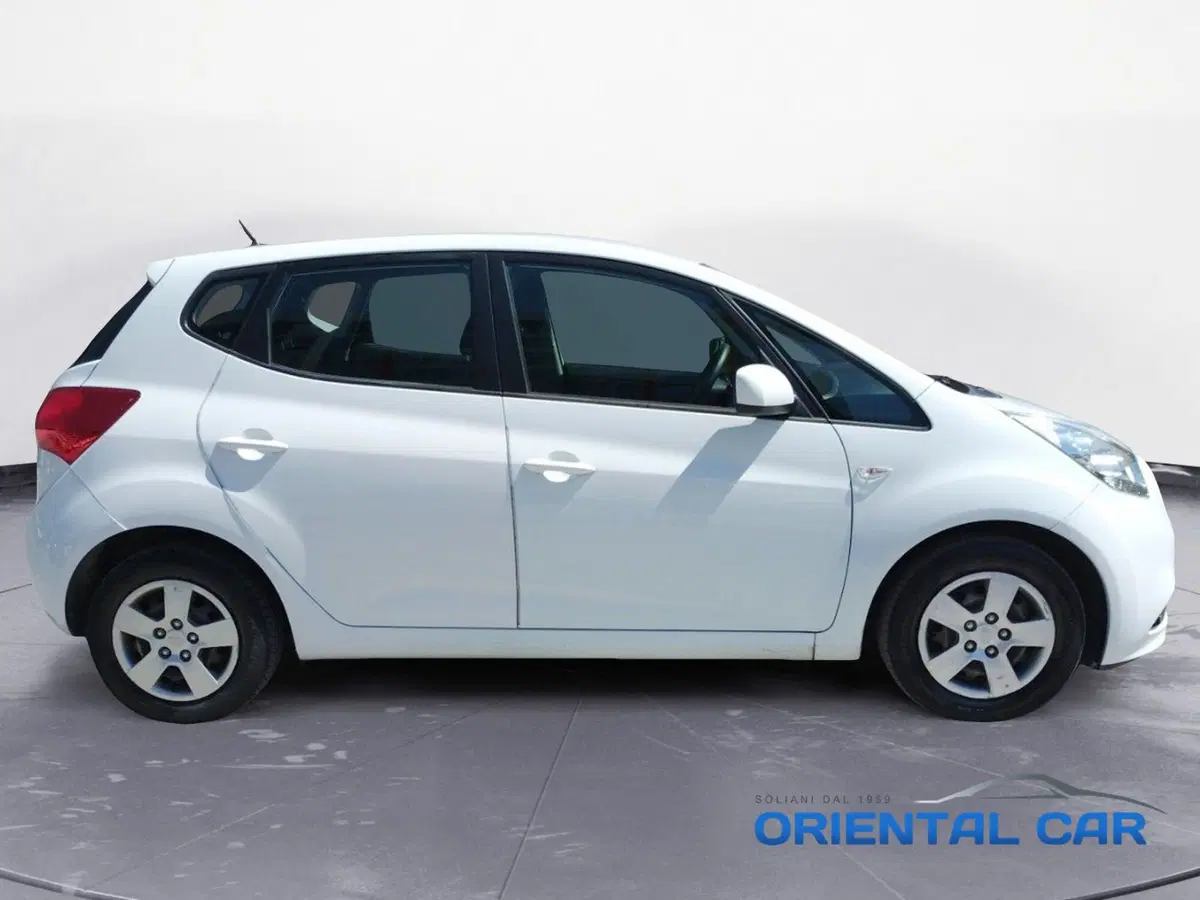 Kia Venga usata a La Spezia (5)