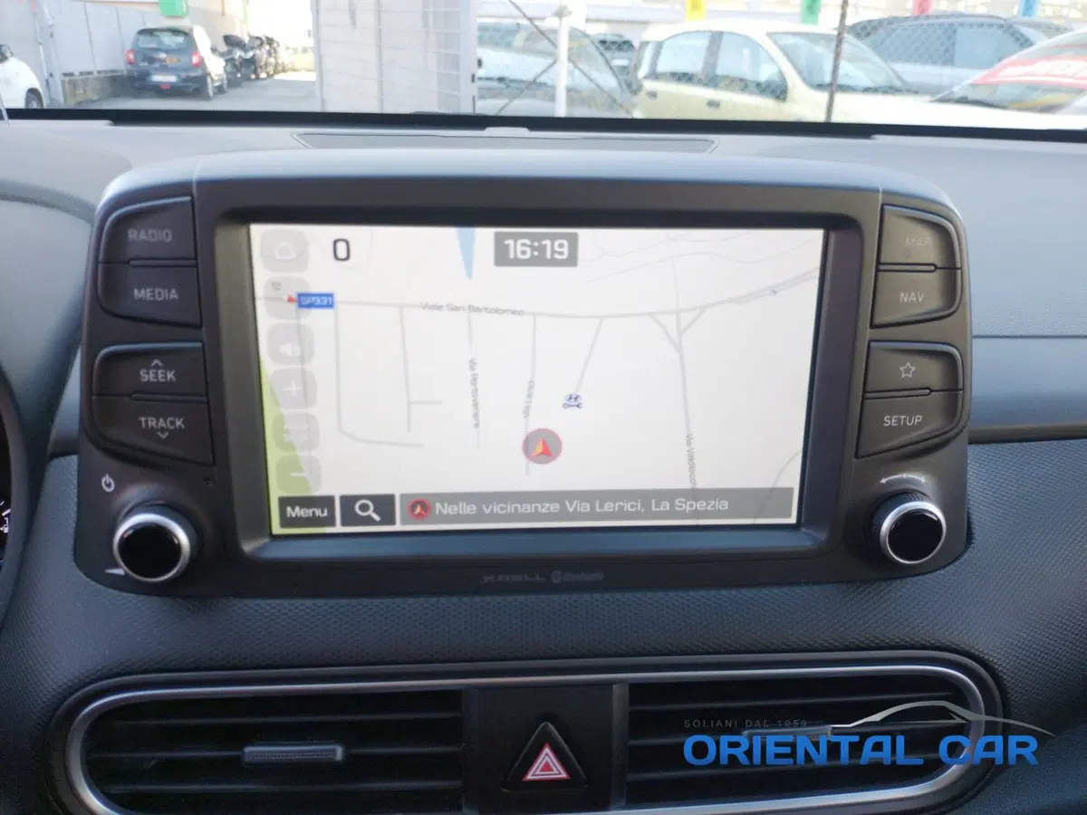 Hyundai Kona usata a La Spezia (12)