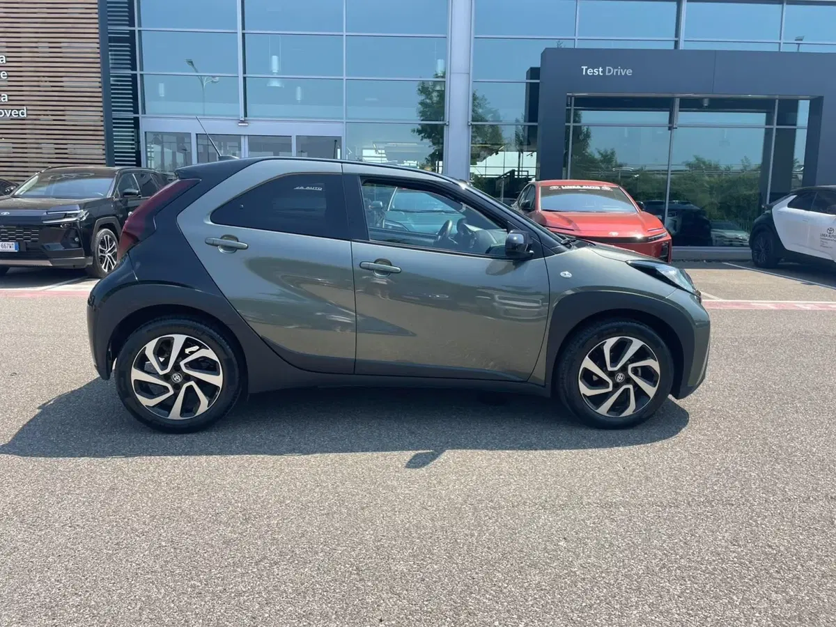 Toyota Aygo X usata a Piacenza (10)