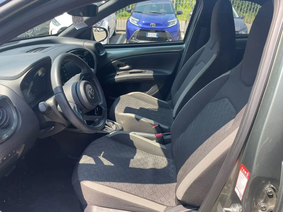 Toyota Aygo X usata a Piacenza (12)