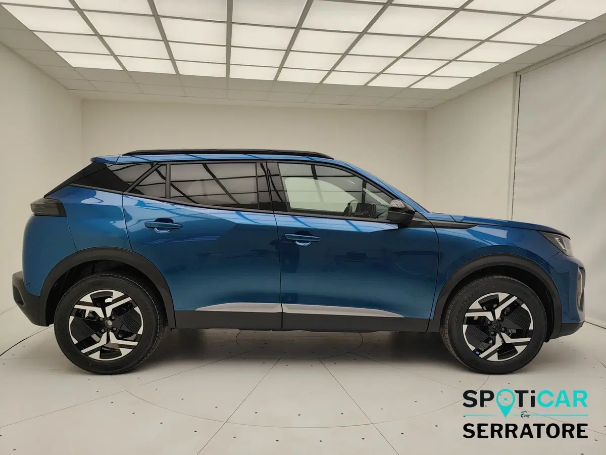 Peugeot 2008 nuova a Como (18)