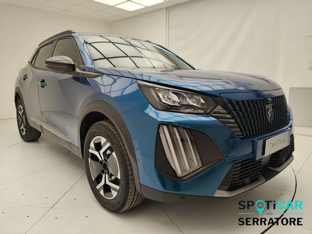 Peugeot 2008 nuova a Como (3)