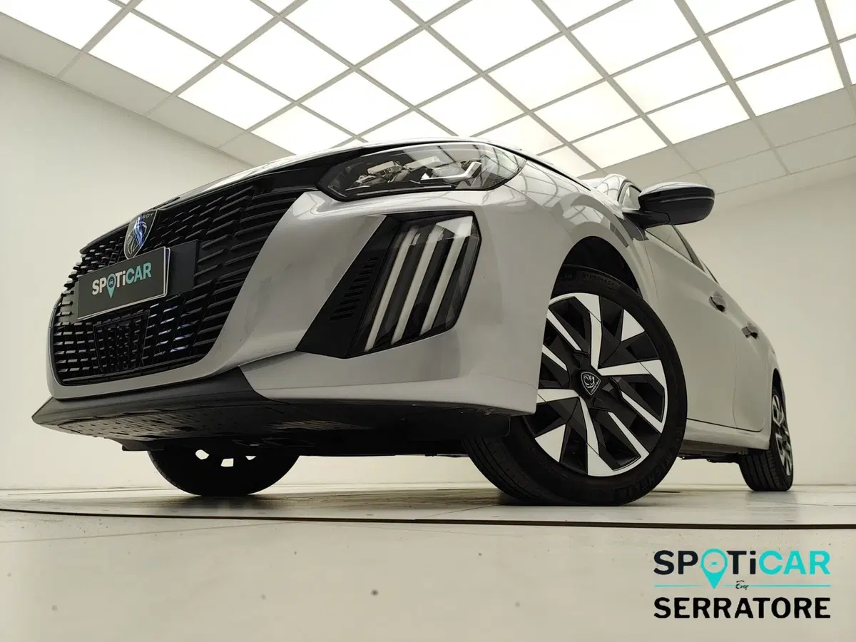 Peugeot 208 usata a Como (14)