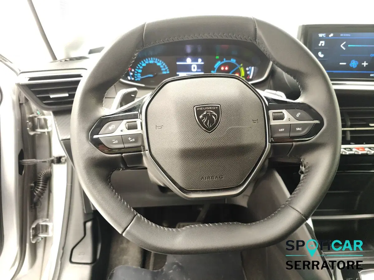 Peugeot 208 usata a Como (16)