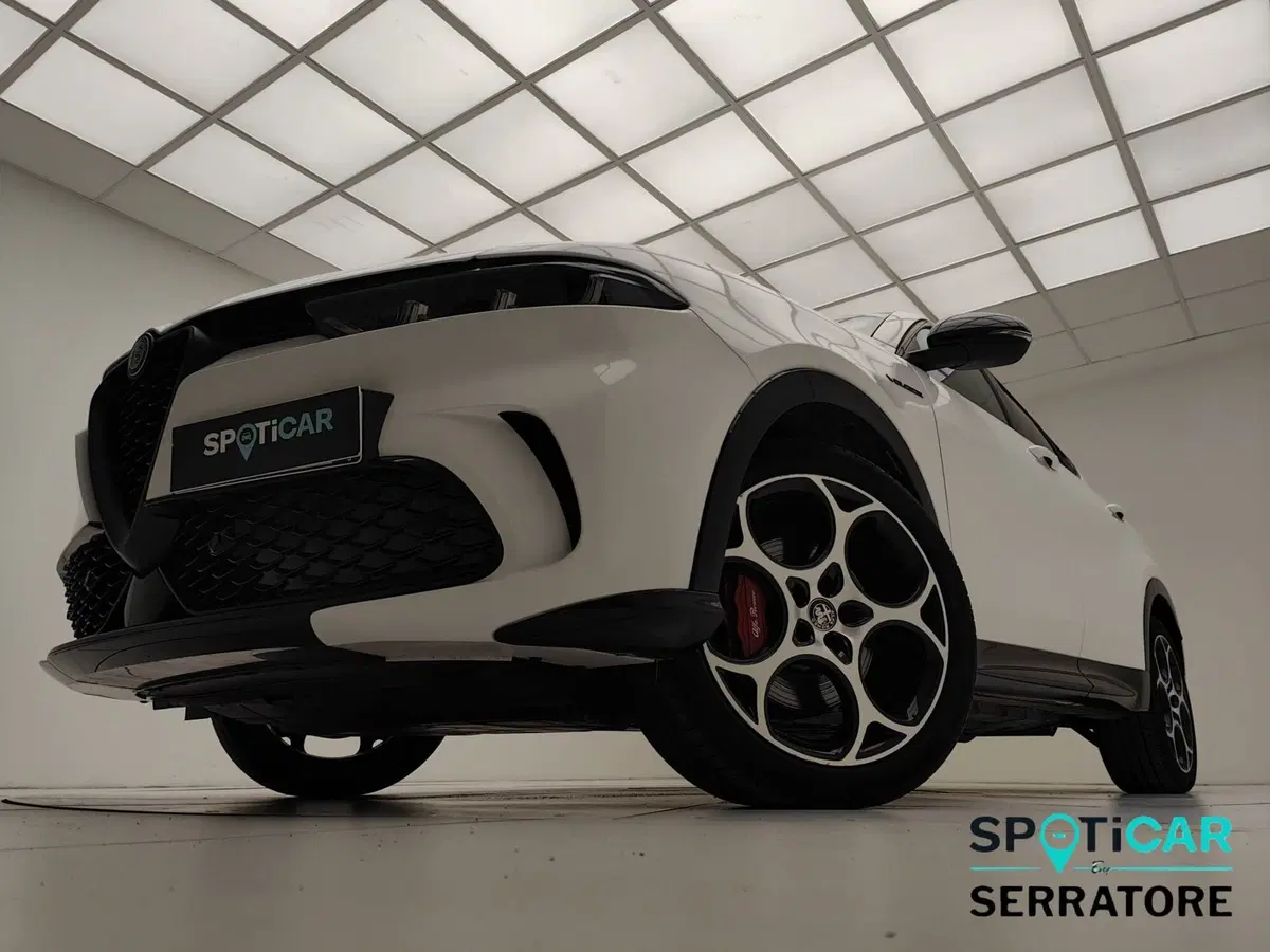 Alfa Romeo Tonale usata a Como (14)