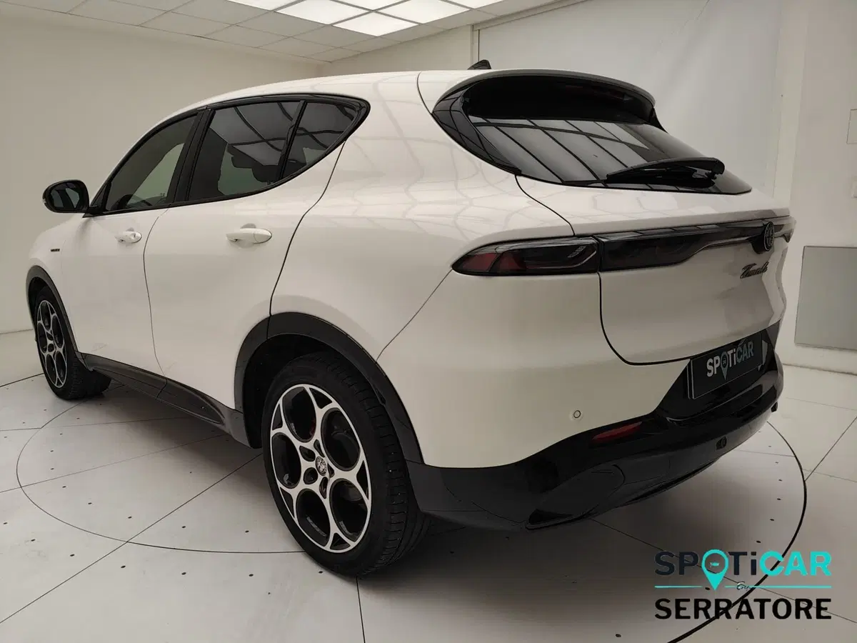 Alfa Romeo Tonale usata a Como (4)