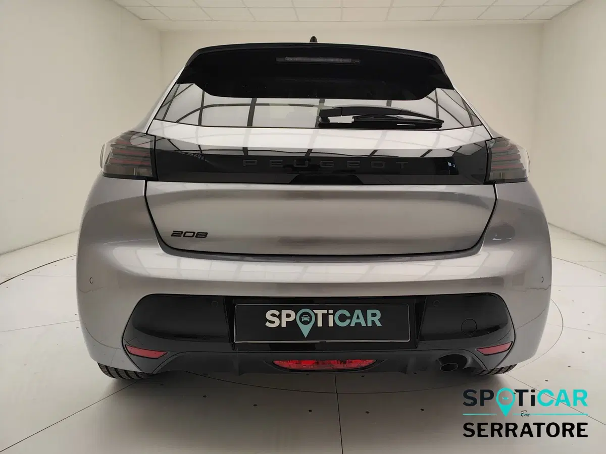 Peugeot 208 usata a Como (5)