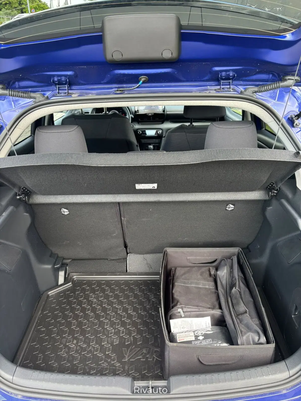 Toyota Yaris usata a Como (11)