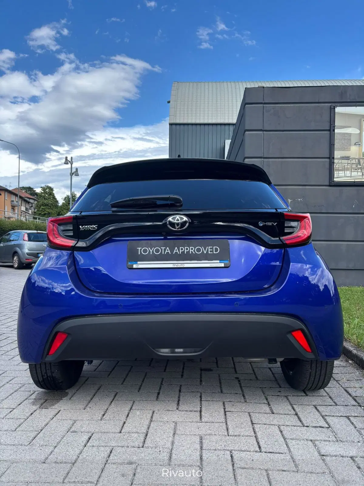 Toyota Yaris usata a Como (9)