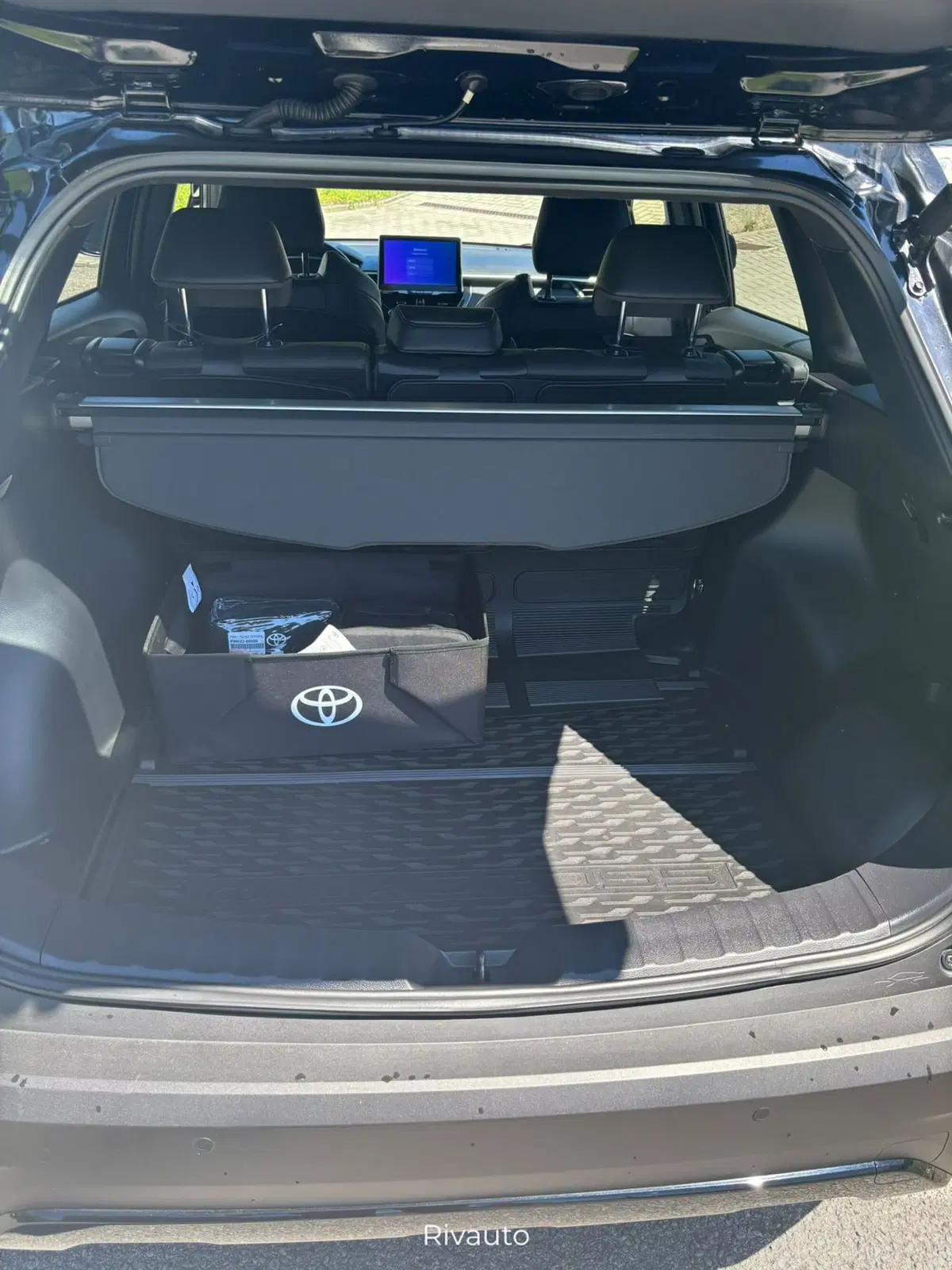 Toyota Corolla Cross Hybrid usata a Como (8)