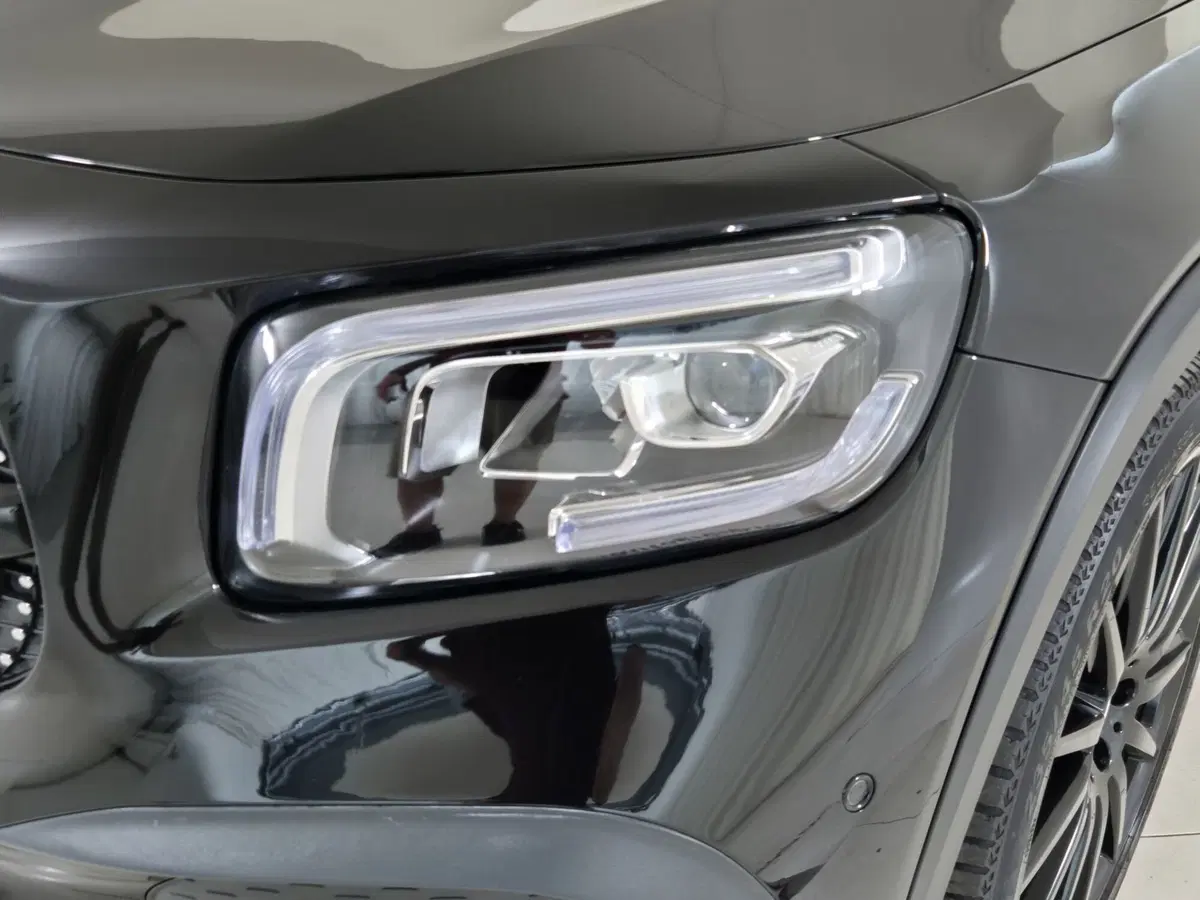 Mercedes-Benz GLB usata a Torino (17)