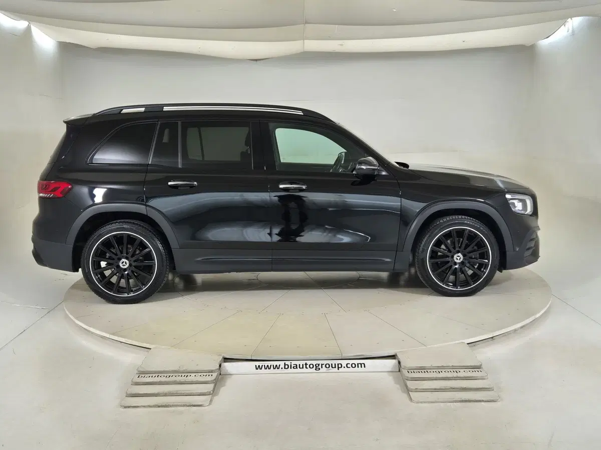 Mercedes-Benz GLB usata a Torino (5)