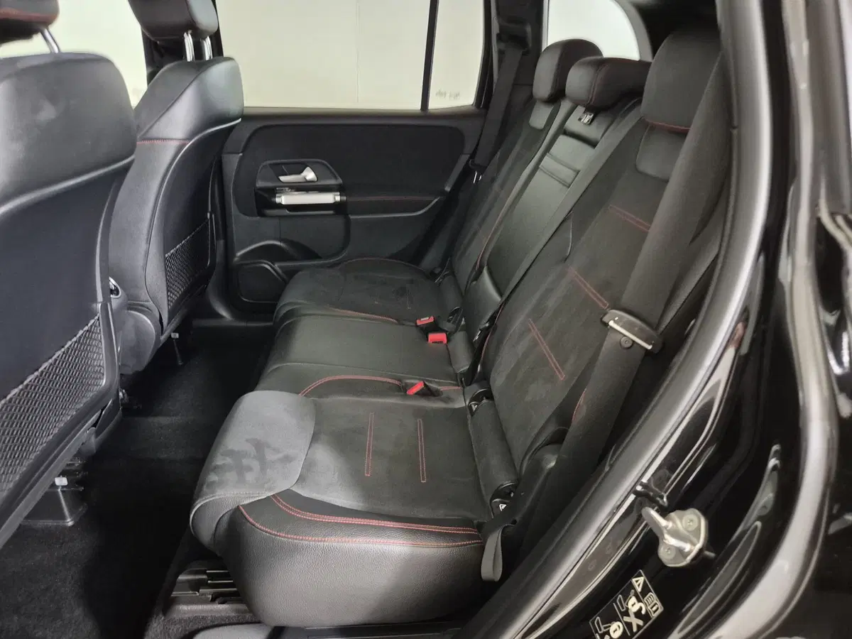 Mercedes-Benz GLB usata a Torino (7)
